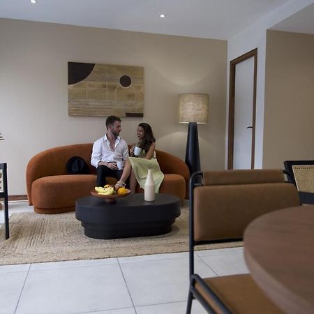Maison Le Patio แซงต์-เดอนี ภายนอก รูปภาพ