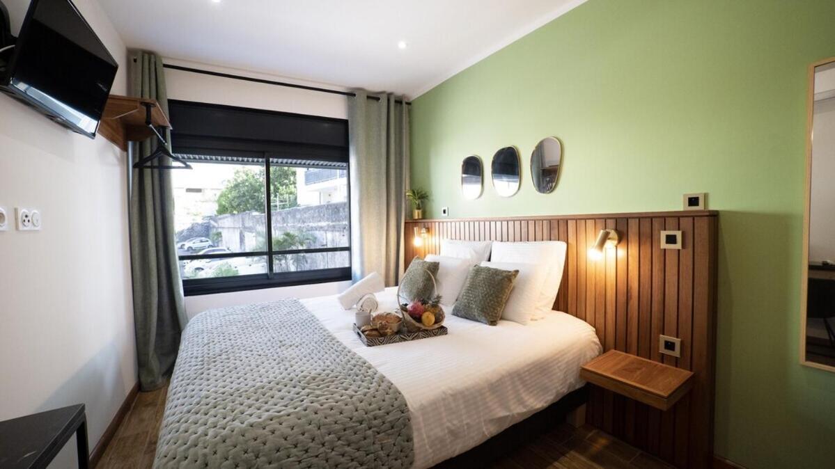 Maison Le Patio แซงต์-เดอนี ภายนอก รูปภาพ