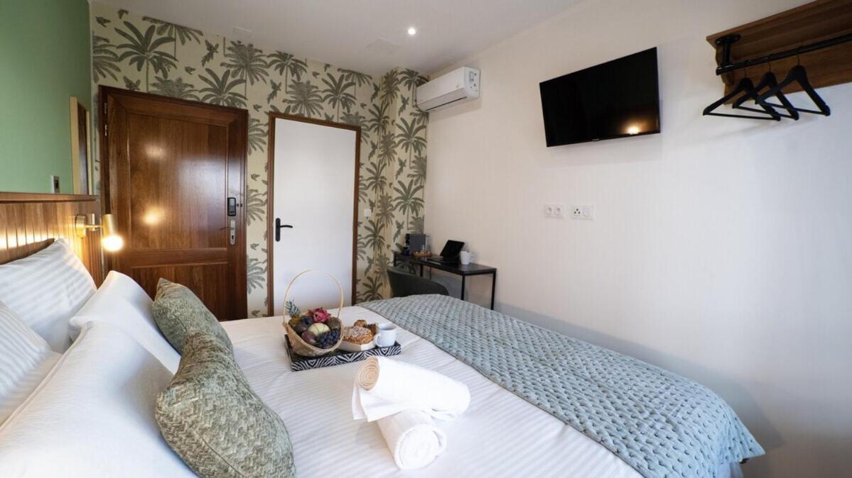 Maison Le Patio แซงต์-เดอนี ภายนอก รูปภาพ